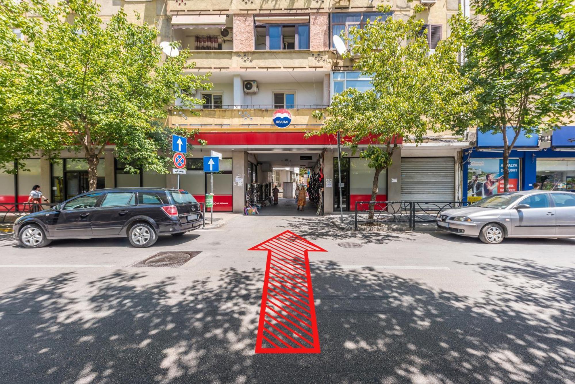 Piazza Luxury Apartments Tirana Exterior photo